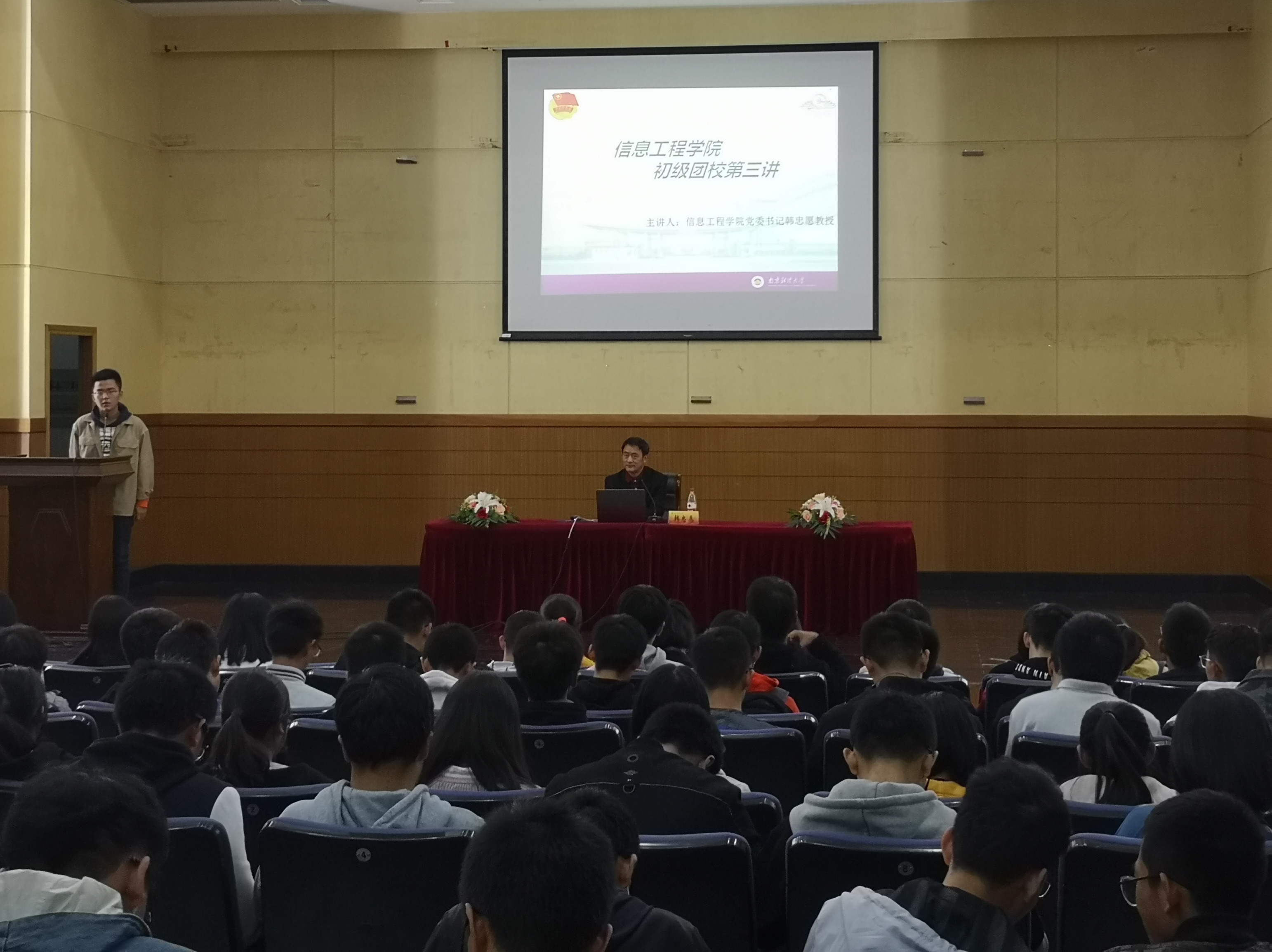 1541746910082031295.jpg IMG_20181107_222206.jpg